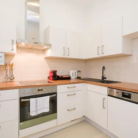 Vienna Stay Apartments Or Rooms 1050-3